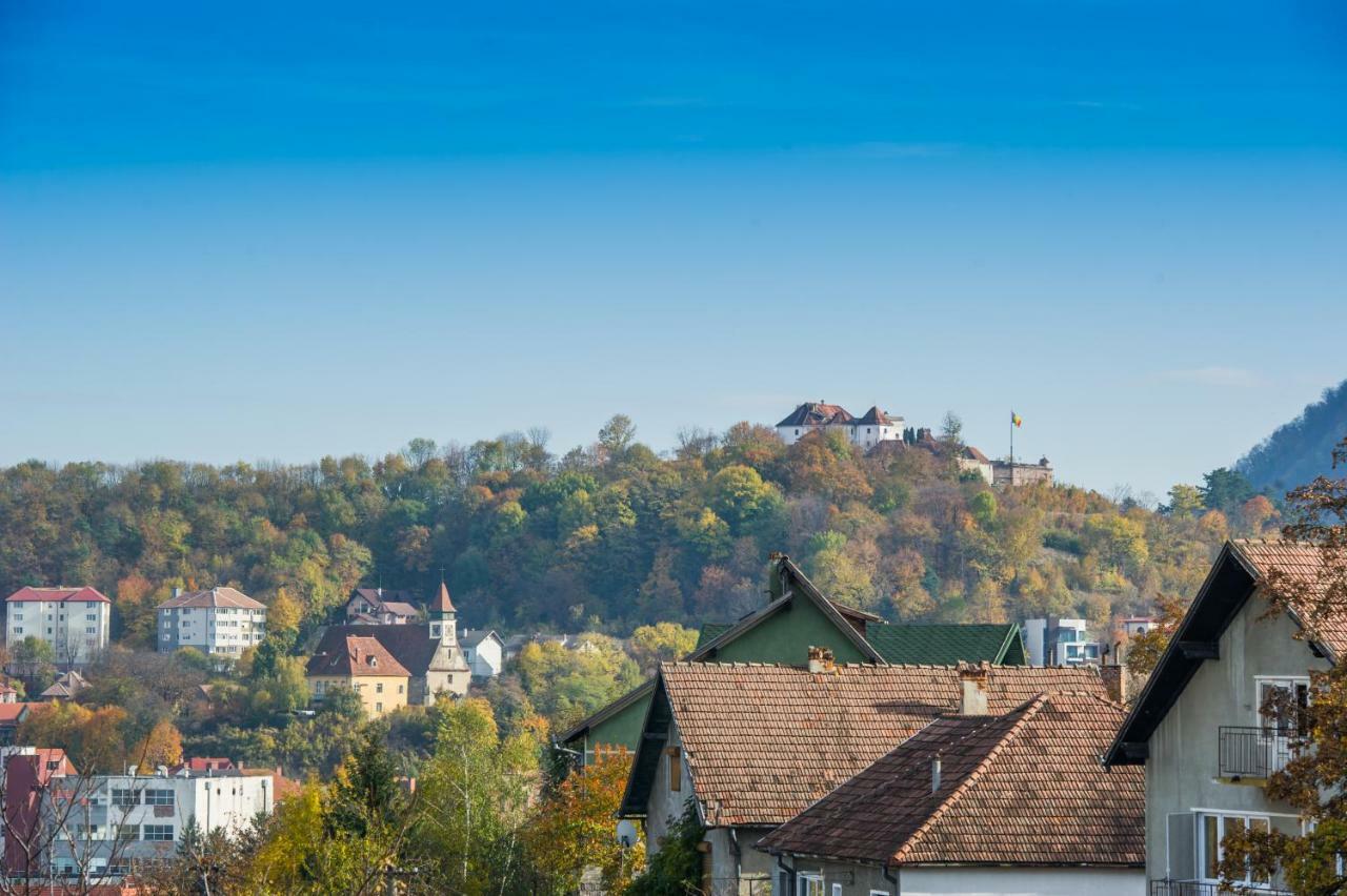 Geppetto'S Studio Braşov Exteriör bild